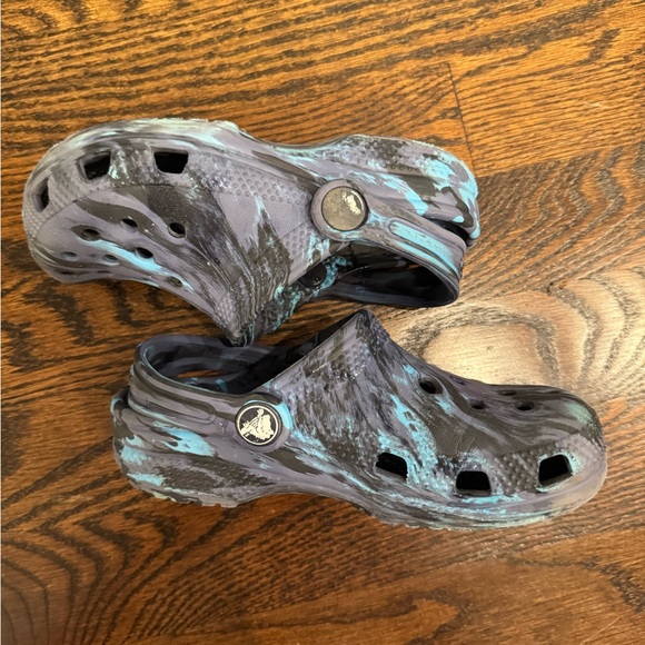Toddler Classic Blue Marbled Clog - Picture 2 of 5